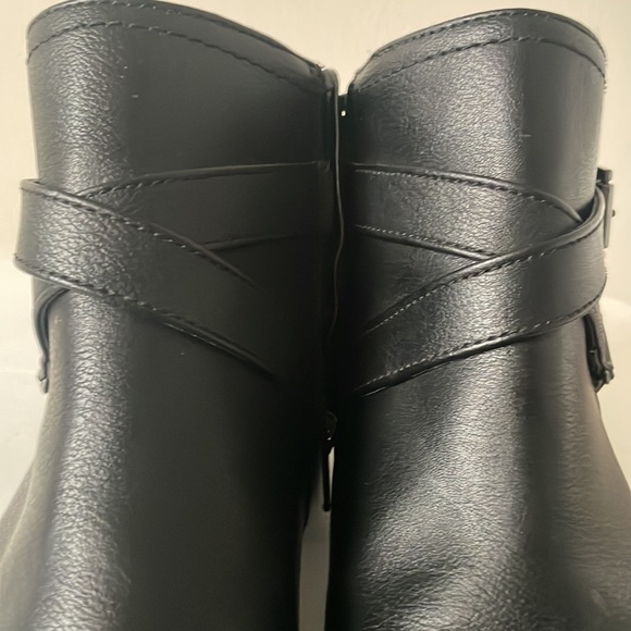 New attitude 2.25” heeled ankle boots - Picture 8 of 8